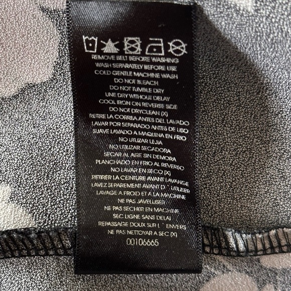 City Chic Black Floral Fit & Flare Dress Women’s Size 20W Plus Size - Picture 6 of 9